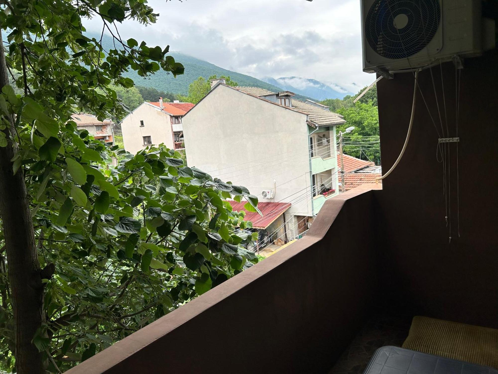 Apart House Ana Апартамент За Гости Ана Vratsa Exterior foto