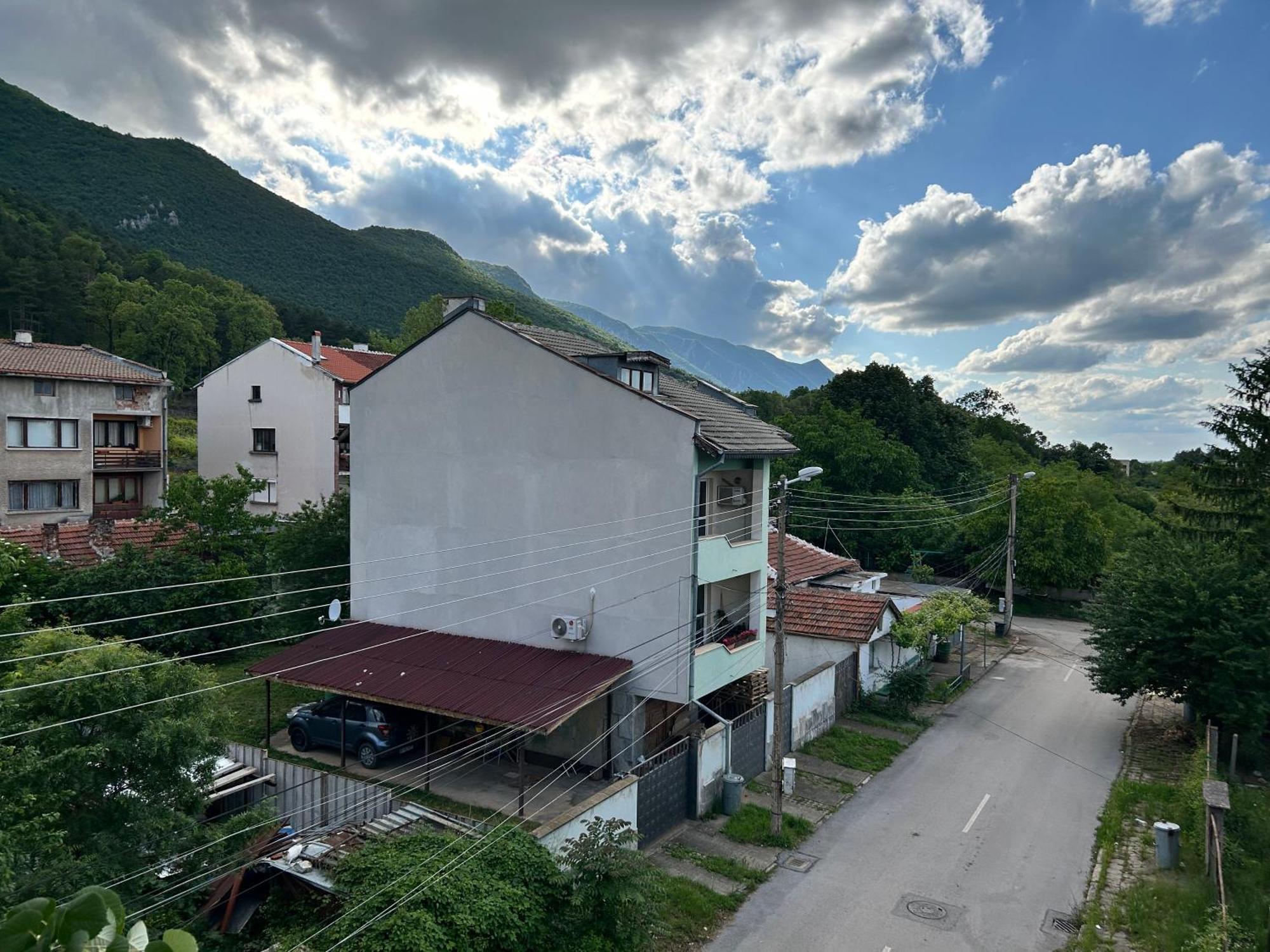 Apart House Ana Апартамент За Гости Ана Vratsa Exterior foto